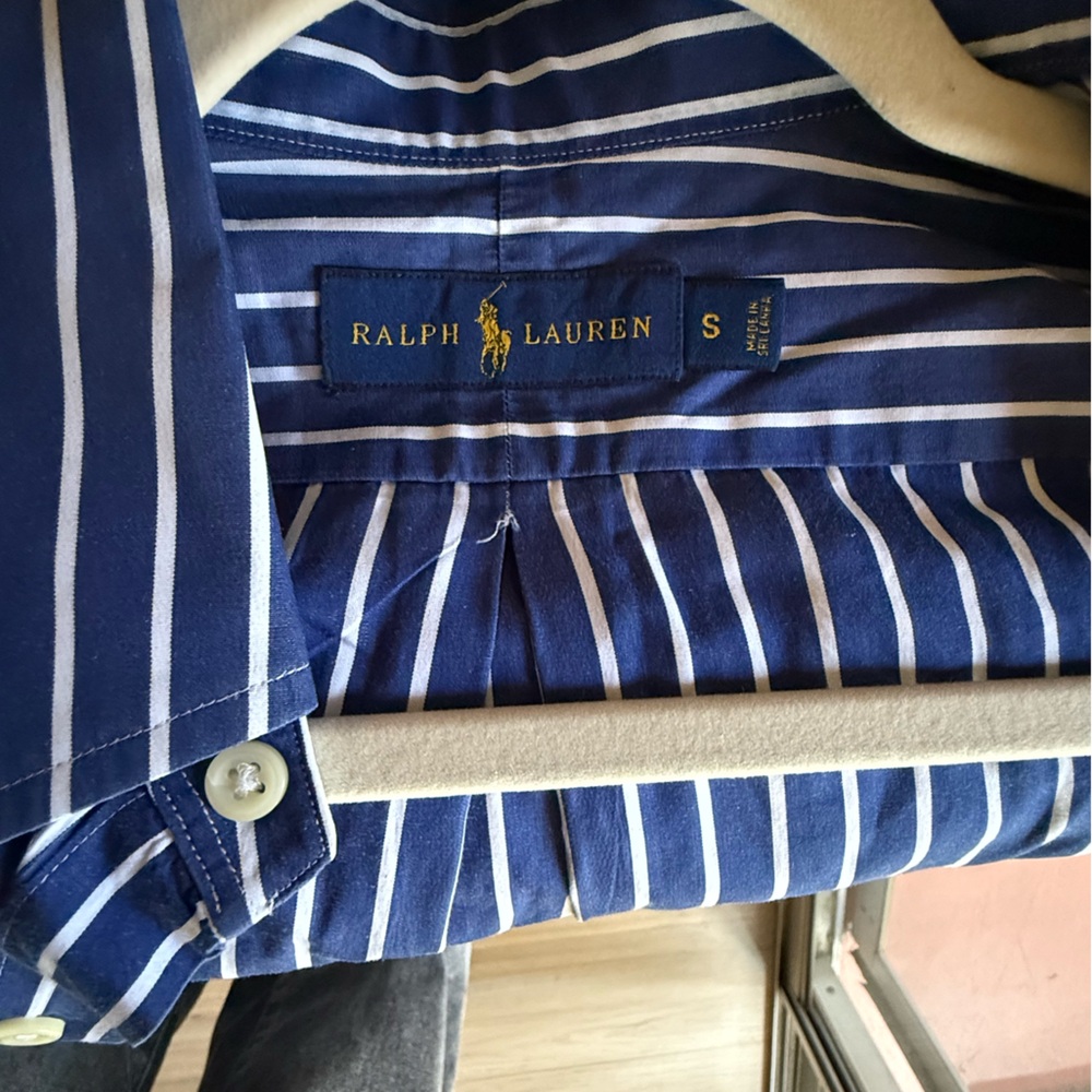 Men’s Ralph Lauren Blue and White Casual Button Down Shirt - 100% Cotton - SZ S - Picture 4 of 5